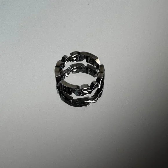 Versace Logo ring - Picture 10 of 14